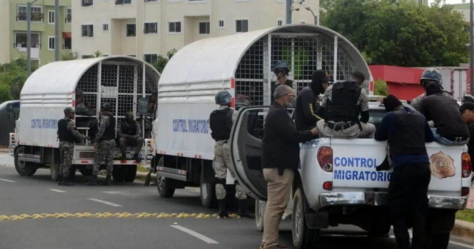 Migraci&oacute;n anuncia los cincos presuntos pandilleros haitianos
