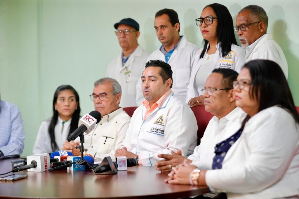 Las autoridades sanitarias manifiestan los galenos trabajan en condiciones inhumanas en la regi&oacute;n Sur