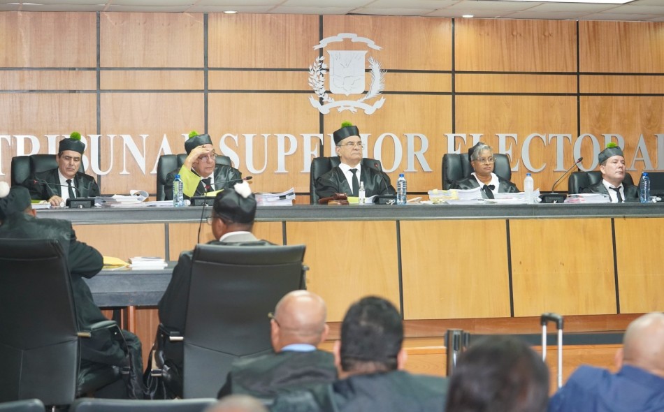 TSE reserva el fallo sobre número boleta