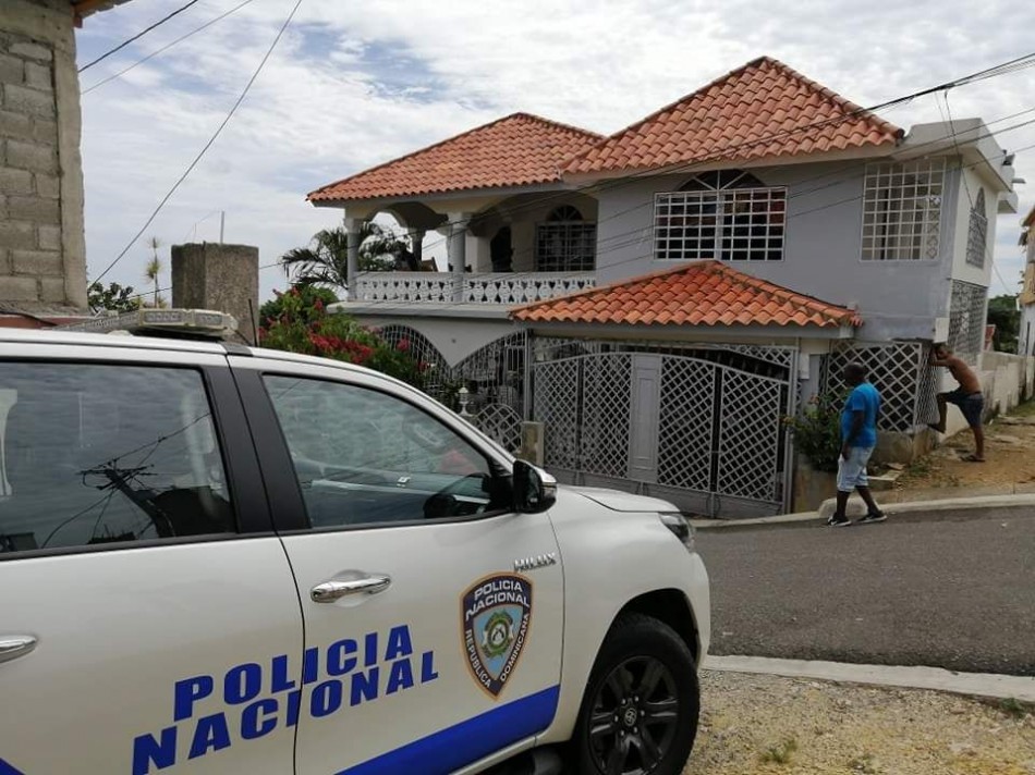 Encuentran sin vida con un disparo en la cabeza esposo de regidora del PRM en Sosúa