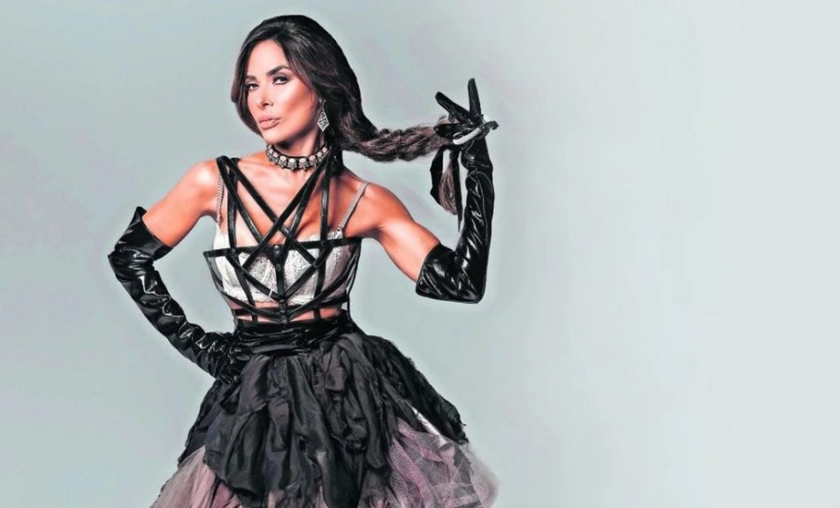 Gloria Trevi se vuelve "Medusa" en su primer sencillo como artista independiente
