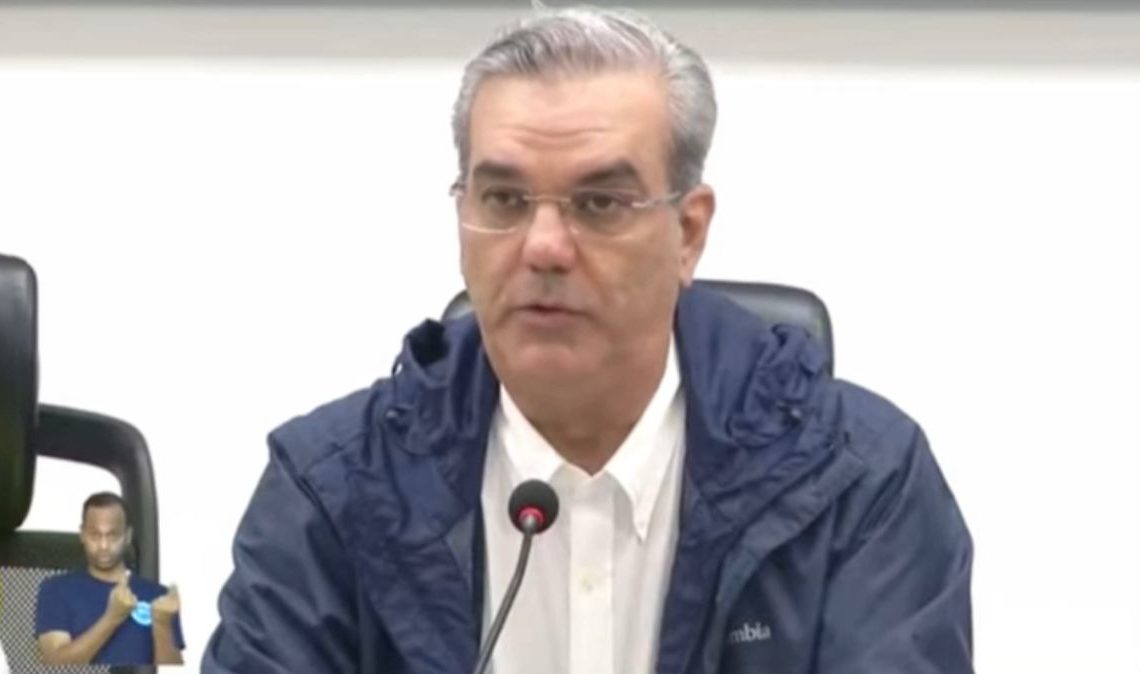 Abinader asegura Gobierno atender&aacute; a todas las comunidades afectadas por tormenta Franklin