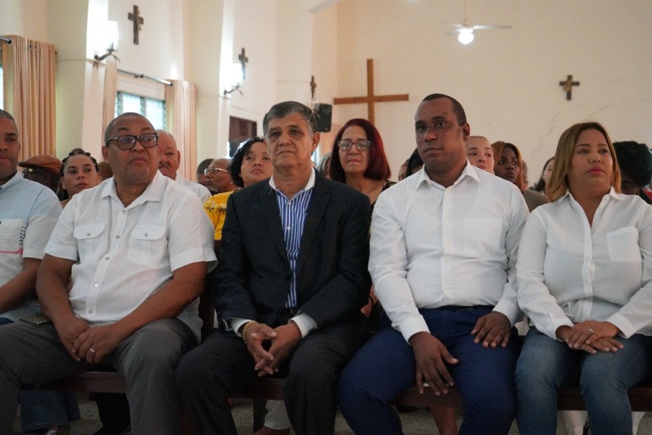 Francisco Pe&ntilde;a llama al PRM a trabajar por el triunfo de Abinader en mayo