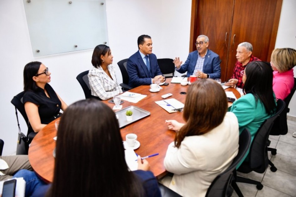 DIDA denuncia que las ARS no cumplen con normas que las mandan a comprar medicamentos en Direcci&oacute;n de Alto Costo para que salgan m&aacute;s baratos a los afiliados