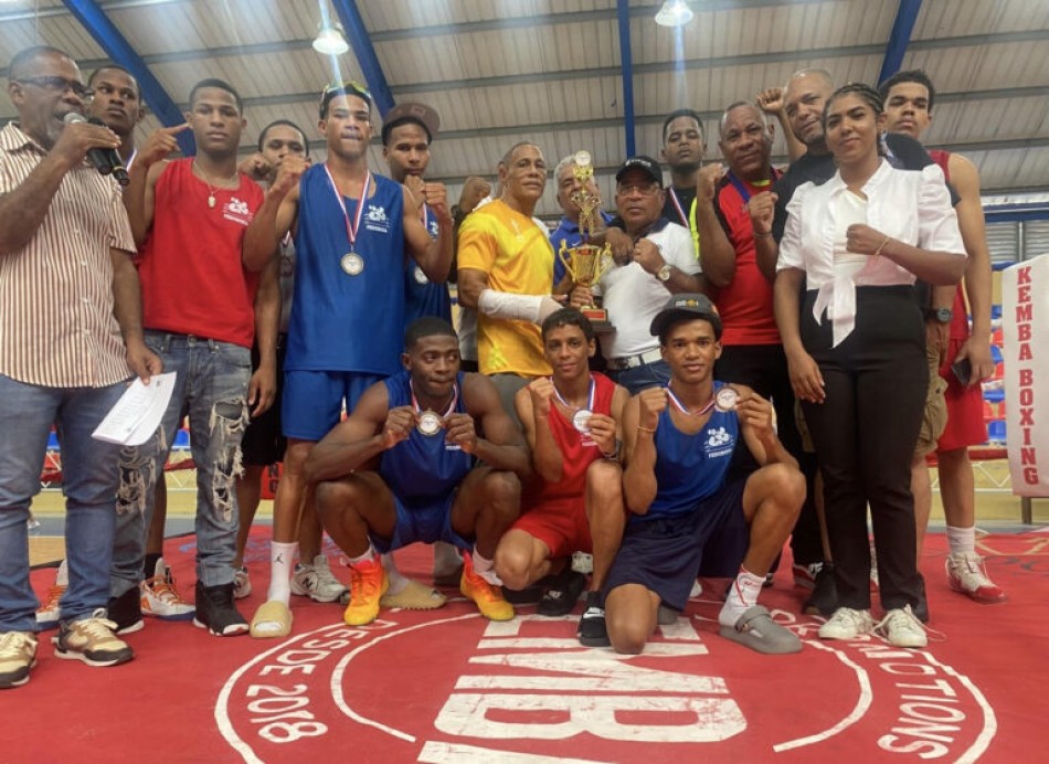 Santo Domingo triunfa en el Campeonato Nacional Boxeo