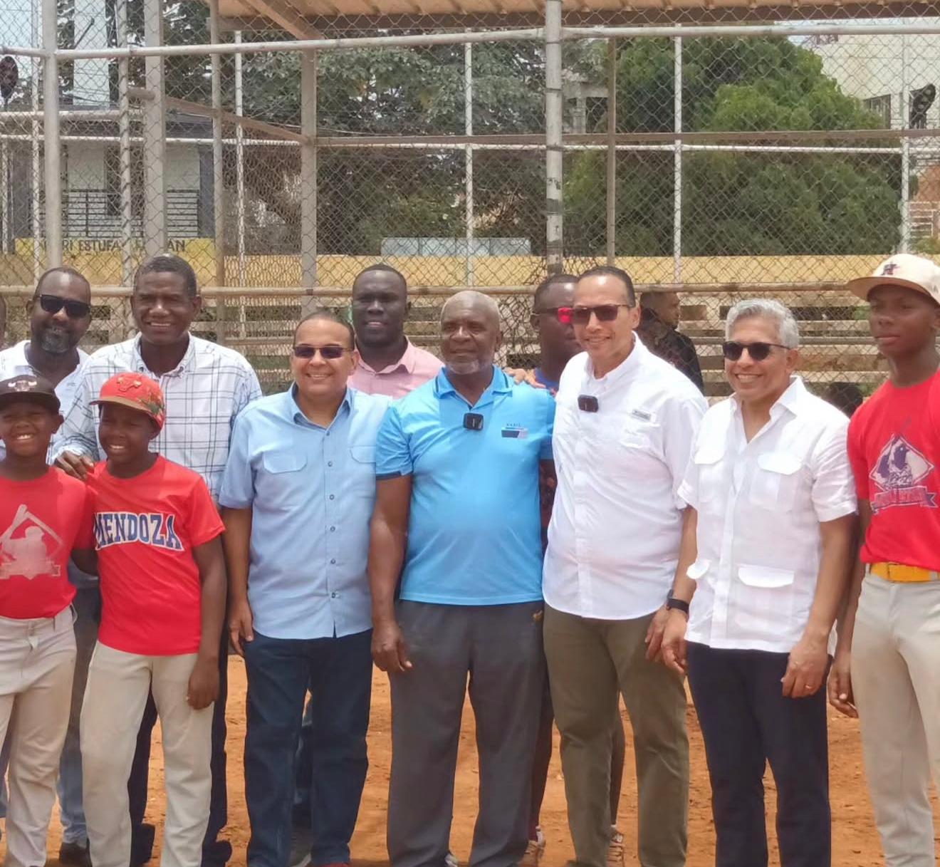 Equipo político de wellington arnaud dijo presente este sábado con los niños de san josé de mendoza sde