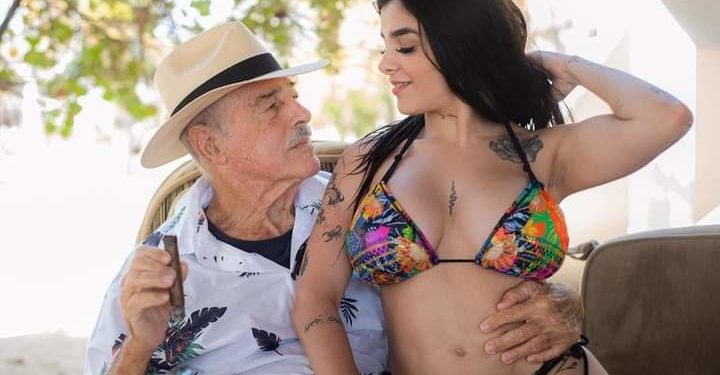 La influencer de Onlyfans que mand&oacute; al hospital al actor Andr&eacute;s Garc&iacute;a&hellip; Y &eacute;l se r&iacute;e