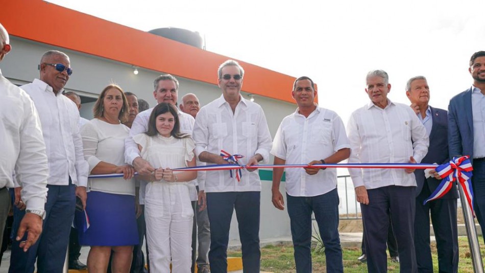 Abinader inaugura primera estaci&oacute;n de pesaje de residuos s&oacute;lidos del pa&iacute;s construida por Propeep