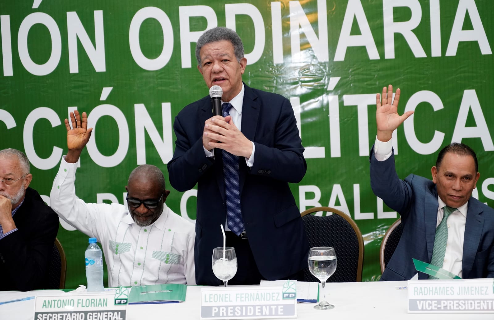 Leonel Fern&aacute;ndez asegura: Criminalidad, alto costo de la vida y desempleo generan enojo y agobian a Santiagueros