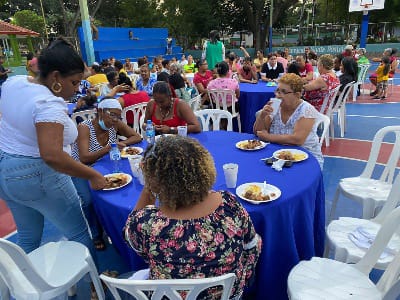 REGIDORA GREY ALBUQUERQUE CELEBRA "DIA DE LAS MADRES" EN VILLA FARO...!!!