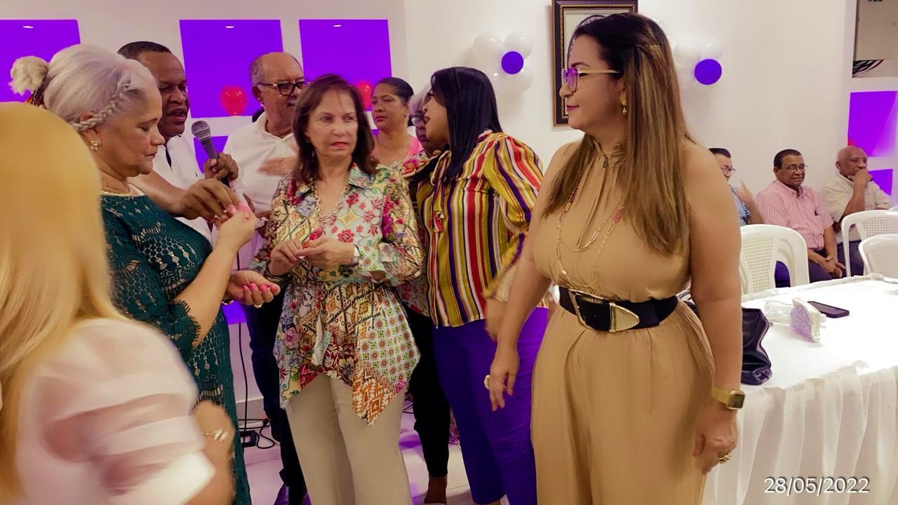 Presidente en Funciones del PRD, culmina la celebraci&oacute;n del d&iacute;a de las madres 2022 en las tres Circunscripciones de Santo Domingo Este