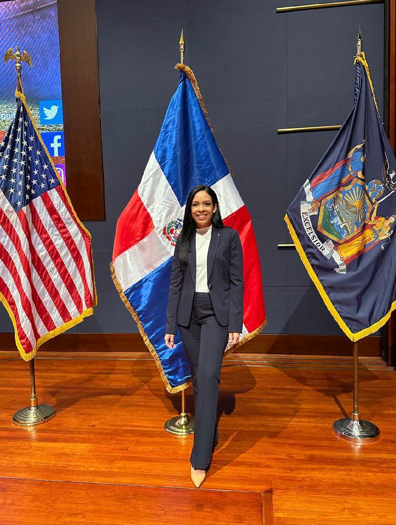 Sojey Fern&aacute;ndez, brinda exitoso panel en Capitolio de Estados Unidos