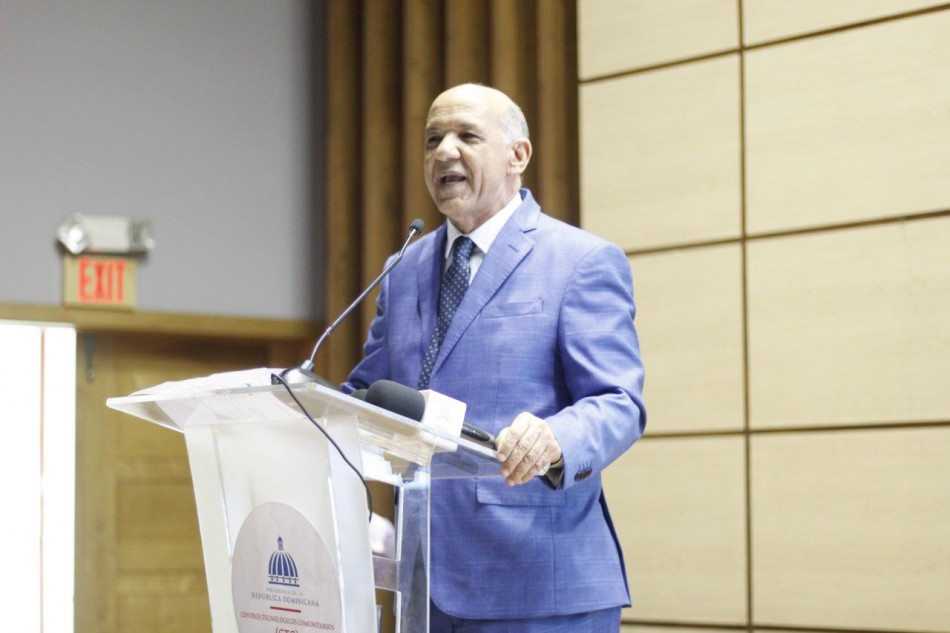 Director de los CTC resalta presidente Abinader ha sido un propulsor de la tecnolog&iacute;a y mayores oportunidades a los j&oacute;venes 