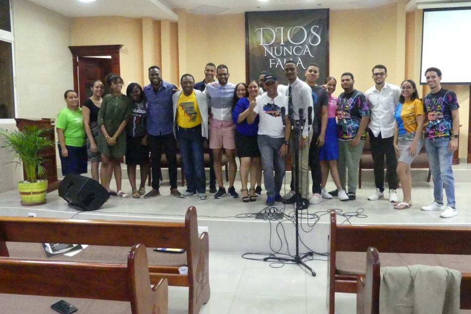 Productor de televisi&oacute;n Marcial Soriano imparte taller dominio esc&eacute;nico