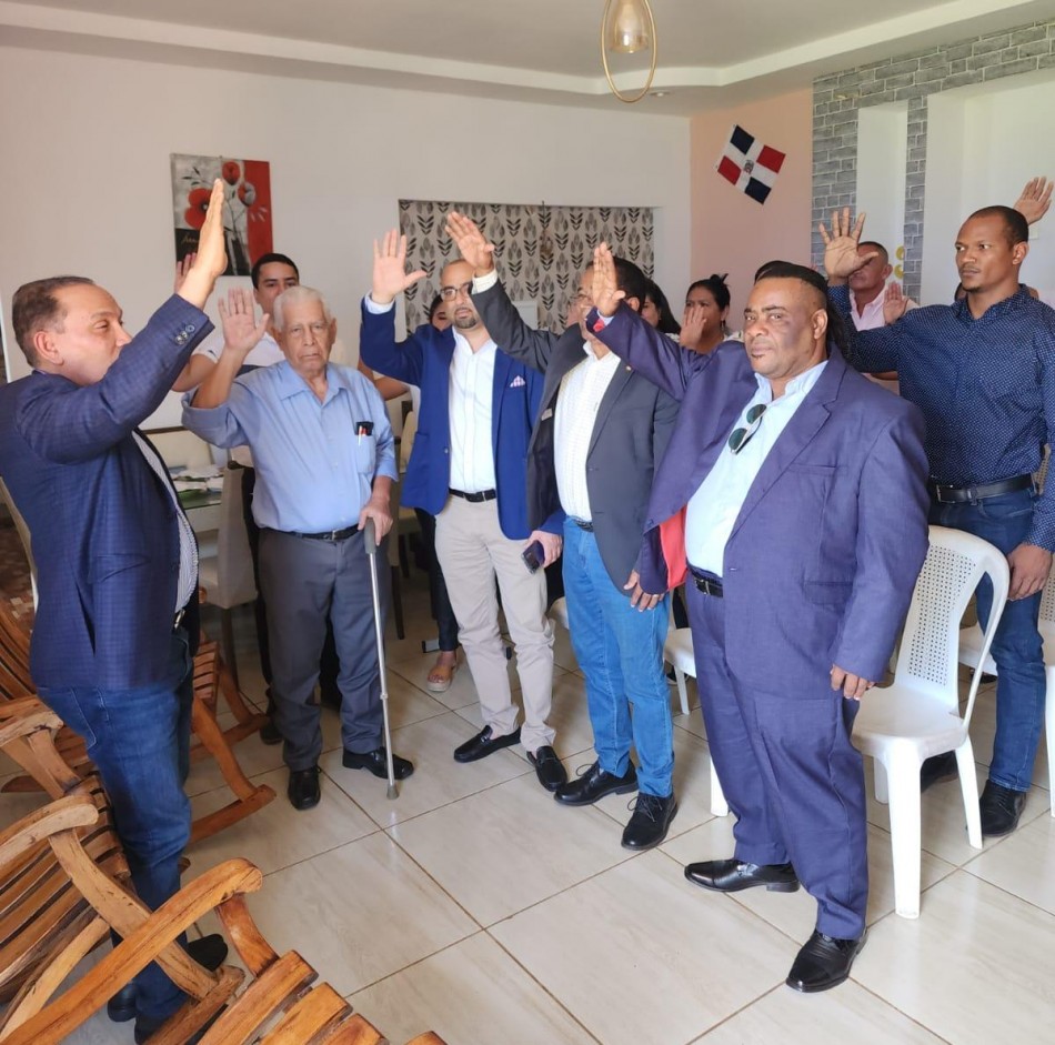 Radham&eacute;s Jim&eacute;nez designa en Nicaragua autoridades de la  Fuerza del Pueblo