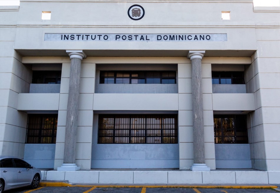 Gobierno Dominicano realiza el pago de las  deudas hist&oacute;rica del INPOSDOM que sosten&iacute;a con la Uni&oacute;n Postal Universal 