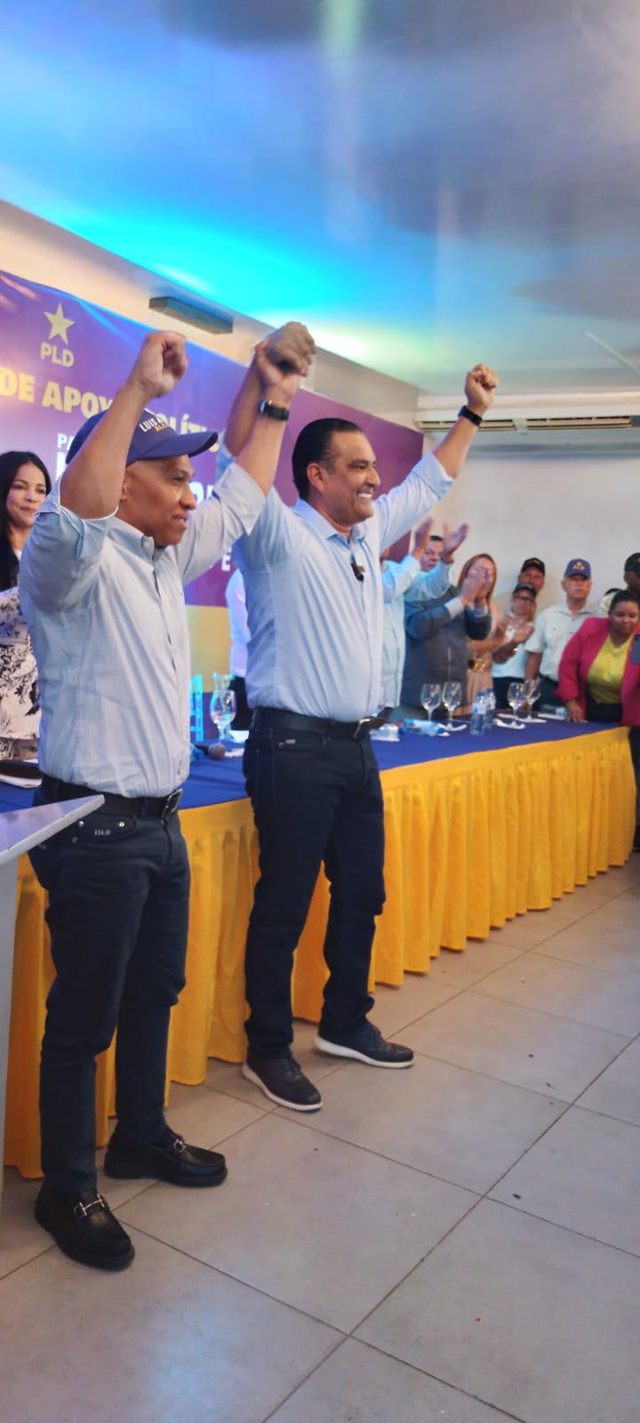 Diputado Juan Carlos Echavarria (Joselito) oficializa apoyo  hacia el aspirante Alcalde SDE Luis Alberto Tejeda 