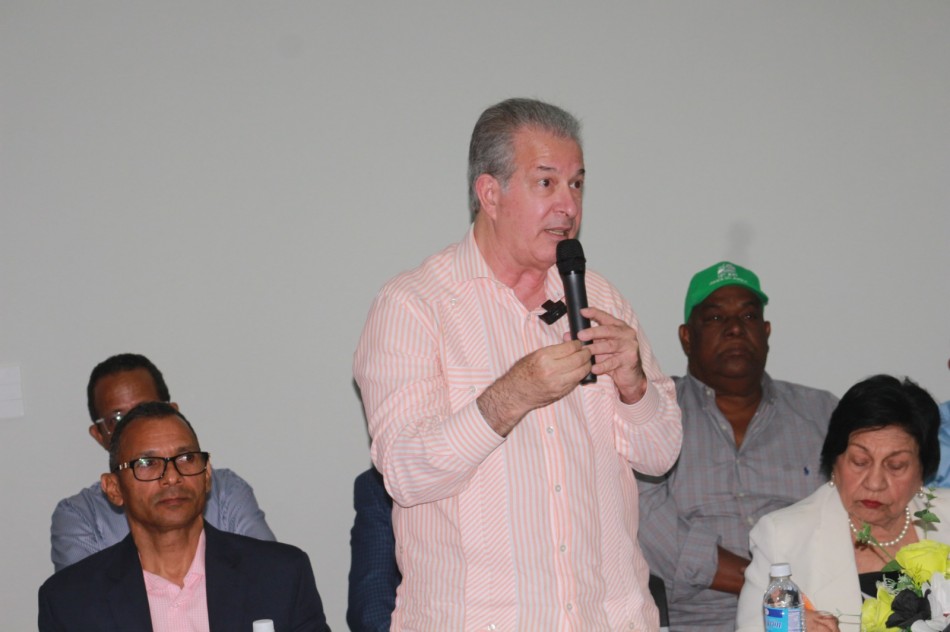 Luis Toral asegura que Leonel Fernández tiene votos suficientes para ganar en las próximas elecciones