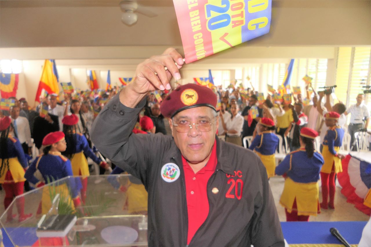 Comit&eacute; Central de la UDC escoge un nuevo secretario general en sustituci&oacute;n de Leonardo Suero
