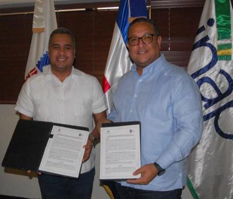 Instituto Postal Dominicano y el Instituto Nacional de Administraci&oacute;n P&uacute;blica firman acuerdo para elevar la calidad de los servicios p&uacute;blicos