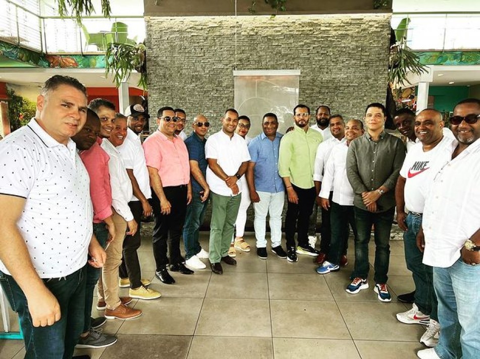 Líderes emergentes del PRM de SDE se reunieron a los fines de realizar una agenda común con miras al inicio de los trabajos políticos