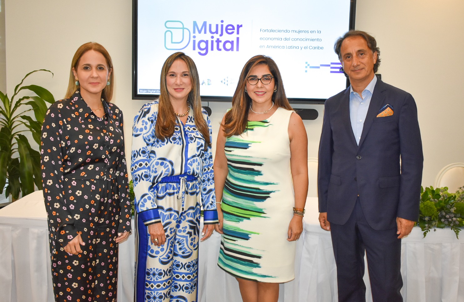 &ldquo;AFP Crecer y Junior Achievement Dominicana promueven la inclusi&oacute;n digital de las mujeres con becas en el &aacute;rea de tecnolog&iacute;a&rdquo; 