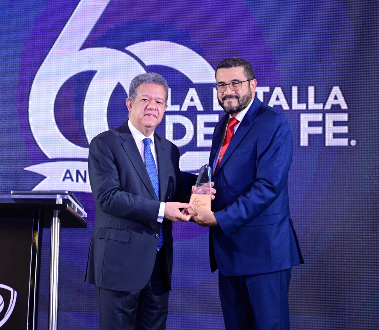 La Batalla de la Fe reconoce gobiernos de Leonel Fern&aacute;ndez por apoyar labor evangelizadora