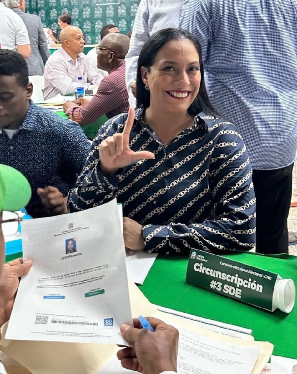 Candidata de Ultramar Isha Cabrera asegura "el país le ha quedado grande a este gobierno"