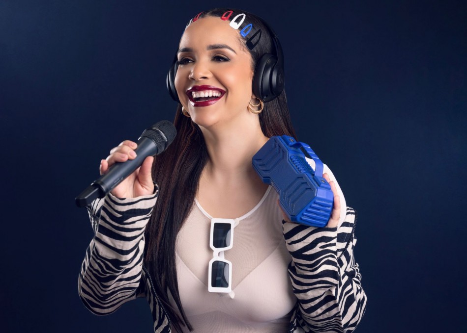 Claribel Adamez "la loba" inicia nueva etapa en la radio dentro del Grupo Medrano