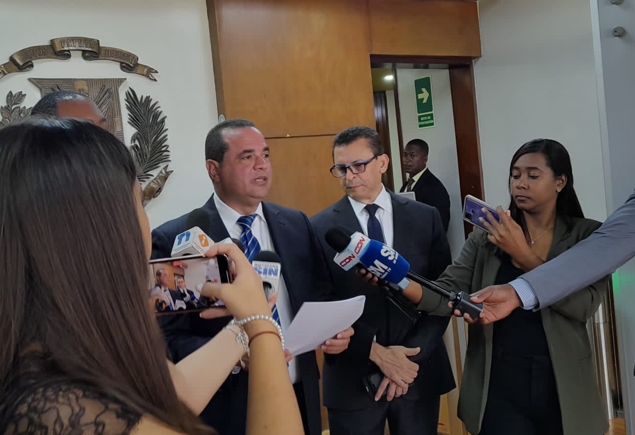 FP pide explicaci&oacute;n sobre aver&iacute;as de internet en JCE: Advierte podr&iacute;an afectar elecciones del 2024