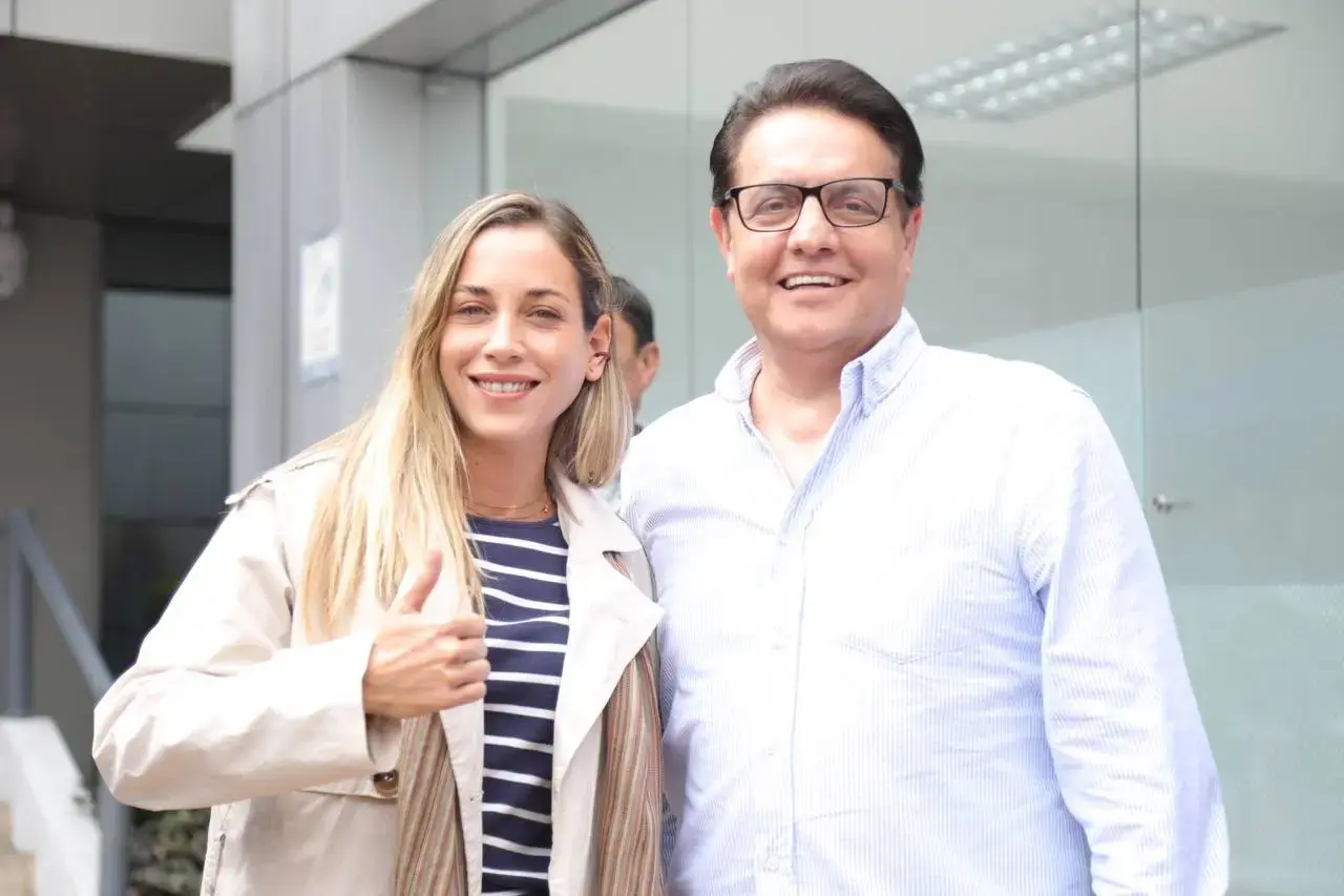 Partido de Villavicencio designa a Andrea Gonz&aacute;lez N&aacute;der como nueva candidata presidencial