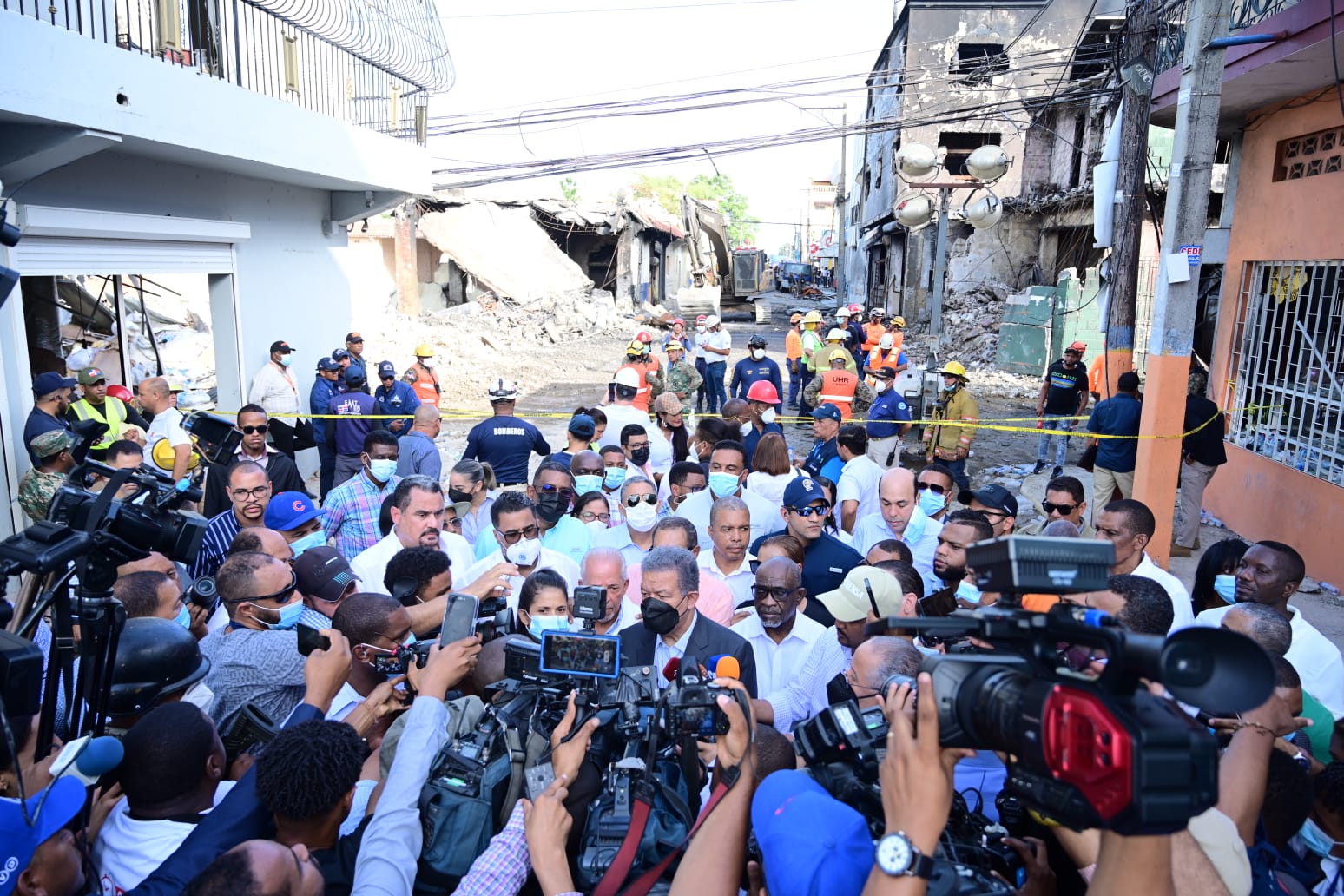 Leonel dice esta tragedia ha enlutecido a toda la Rep&uacute;blica Dominicana