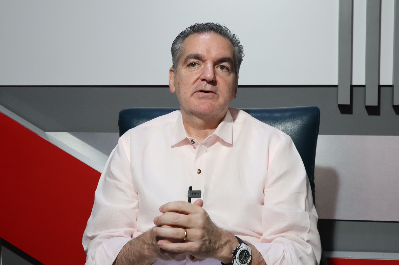 Neney Cabrera retira sus aspiraciones a la Alcald&iacute;a DN; dice a partir de hoy &ldquo;Luis es la vuelta&rdquo;