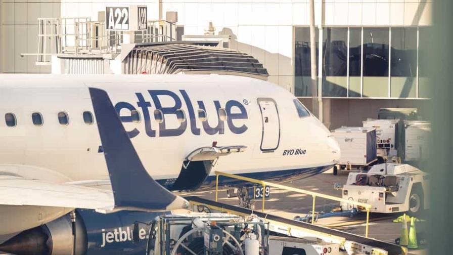 JetBlue suspender&aacute; rutas a Cuba por restricciones a viajeros