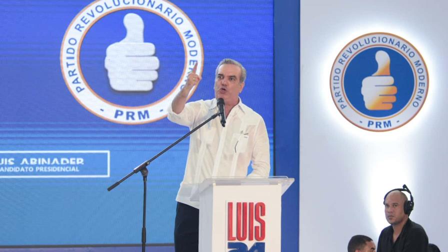 Abinader comienza su campa&ntilde;a con fuertes ataques a la oposici&oacute;n