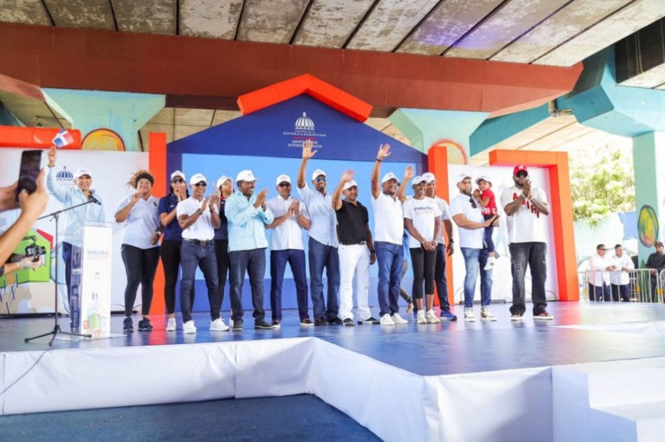 Gobierno pone en marcha en SDO programa &ldquo;De Vuelta al Barrio&rdquo;