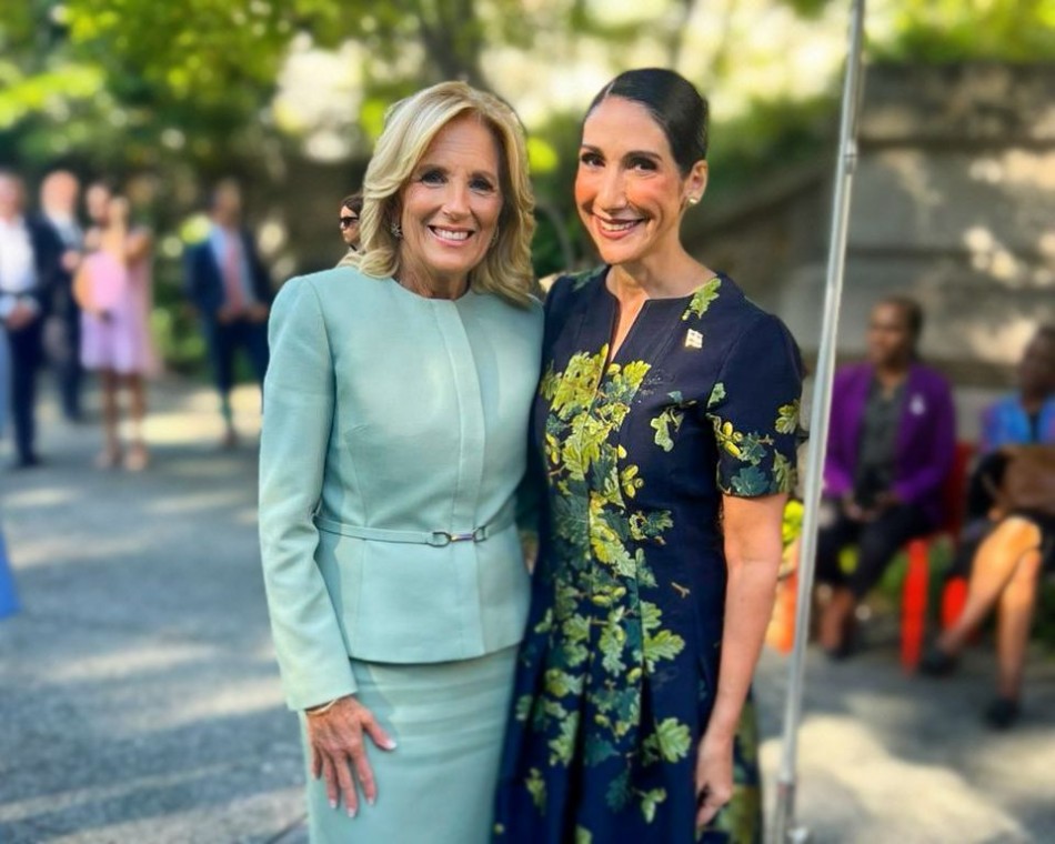Raquel Arbaje se re&uacute;ne con su hom&oacute;loga de EE. UU., la primera dama Jill Biden