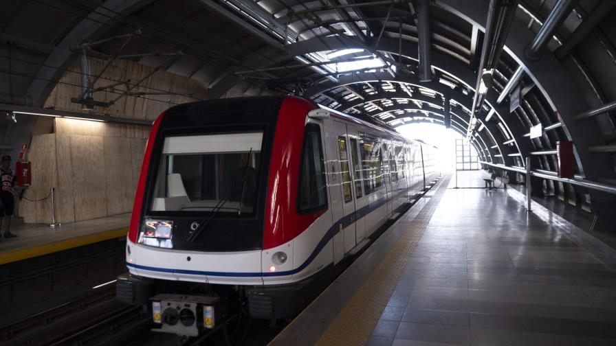 Opret afirma uno de los conductores de los trenes que colisionaron viol&oacute; el protocolo