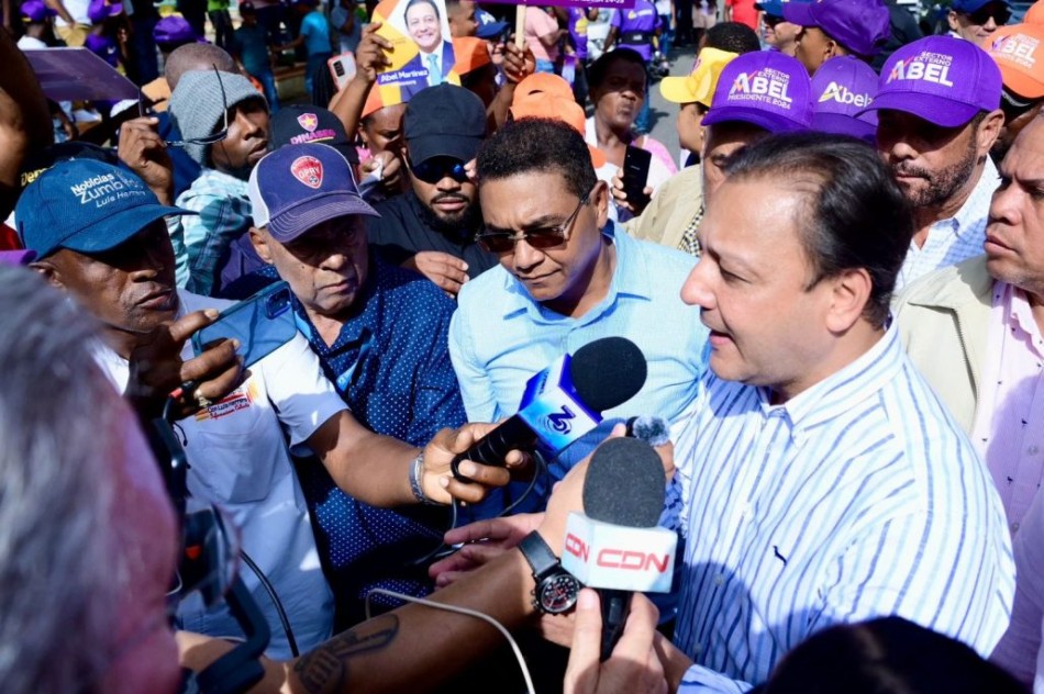 Abel propone comisión que gestione crisis con Haití y que Abinader no forme parte