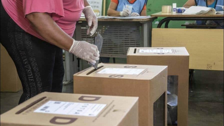 Partidos suspenden actividades pol&iacute;ticas del fin de semana por primarias del PRM