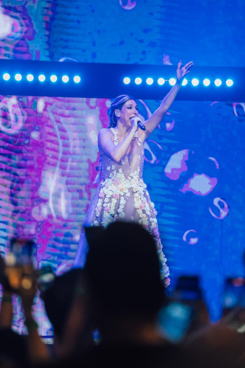 Flor Bertotti revive la &ldquo;Floricienta&rdquo; que lleva dentro su fanaticada dominicana