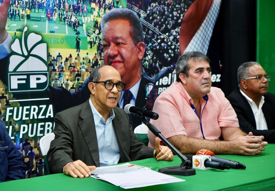 FP revela que presidente Abinader miente sobre construcci&oacute;n del muro fronterizo
