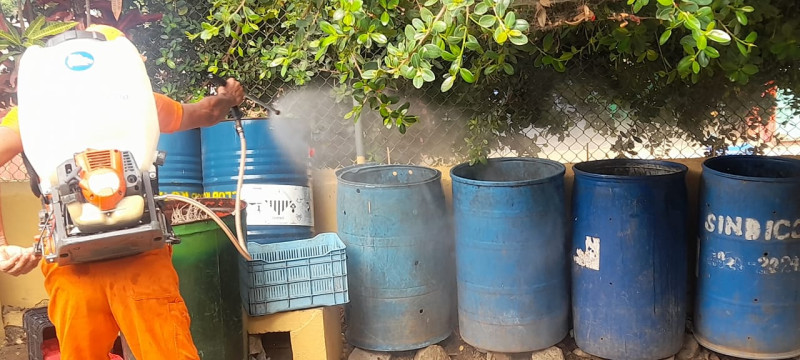 Salud P&uacute;blica realiza acciones preventivas en contra del dengue en 14 provincias