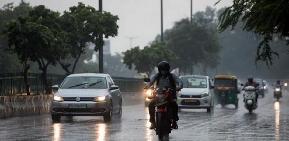 Este domingo predominan altas temperaturas y aguaceros en varias provincias