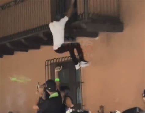 Salen a relucir videos de desorden en fiesta de Halloween 2022 en Zona Colonial