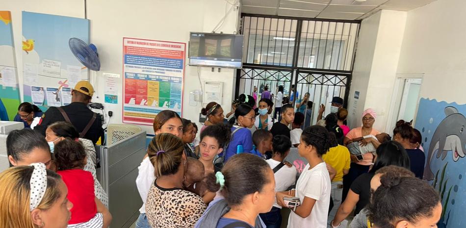 El hospital infantil Arturo Grull&oacute;n est&aacute; desbordado de pacientes con dengue