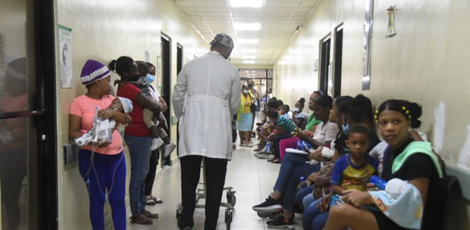 Aseguran que en RD hay muchos pacientes con influenza y dengue