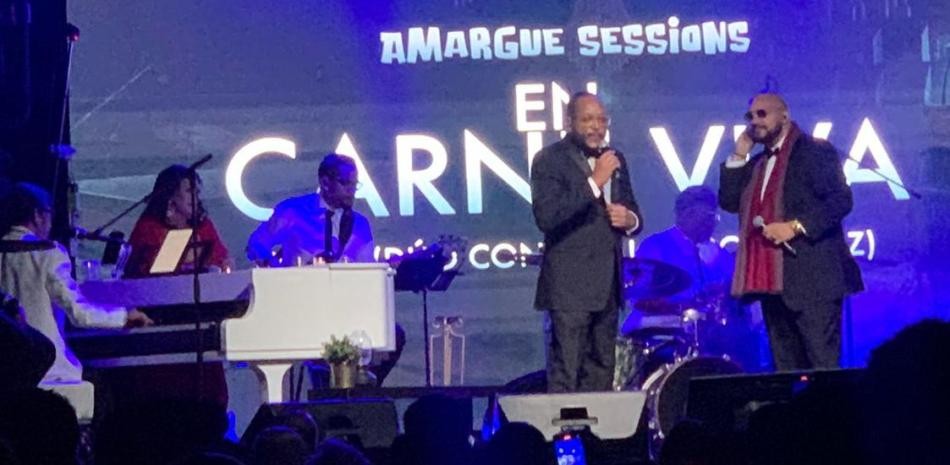 Pavel N&uacute;&ntilde;ez y los &ldquo;Avengers del Amargue&rdquo; llenaron de m&uacute;sica el Hard Rock Caf&eacute;