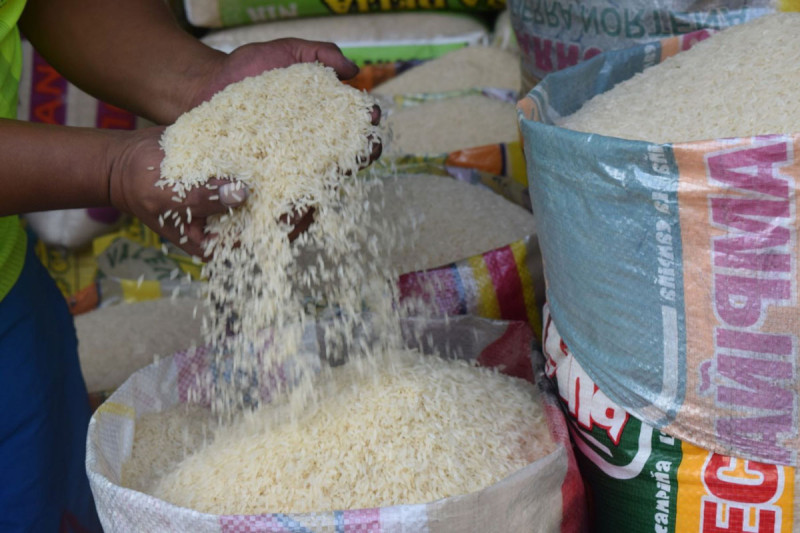 Arroceros llaman a Proconsumidor a vigilar precios y advierten no se justifica alza en el arroz