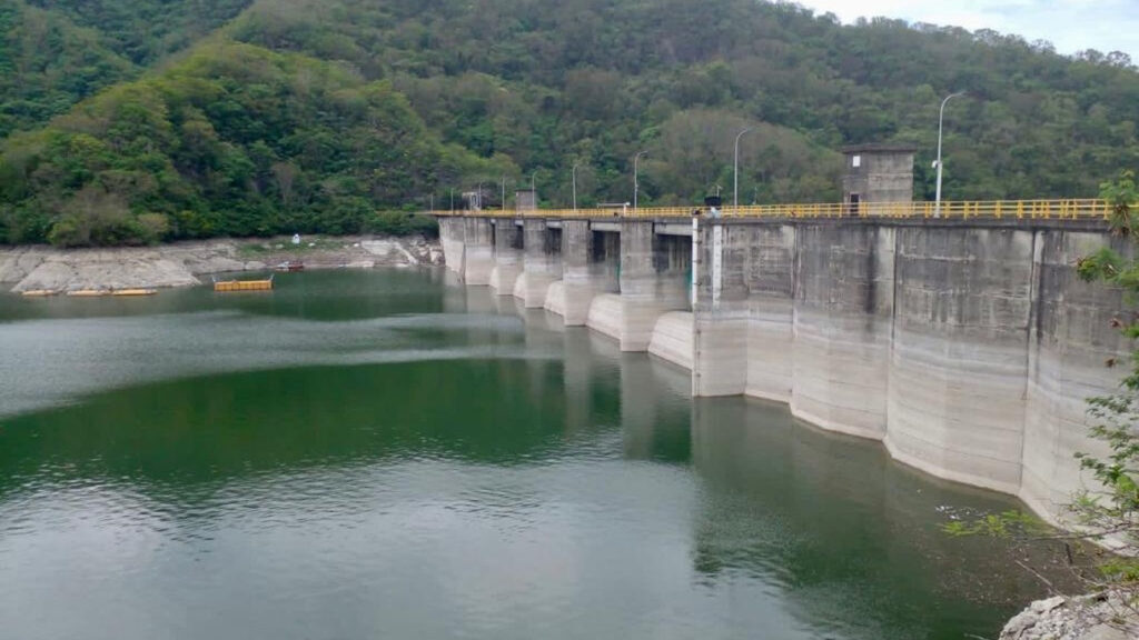 Caasd informa servicio de agua fue restablecido en sectores afectados por lluvias